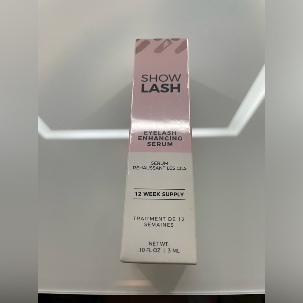 BNIB LeVaye Cosmetics Show Lash Eyelash Enhancing Serum 3ml